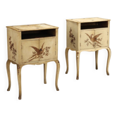 Tables de chevet anciennes style baroque en bois sculpté XIXe siècle