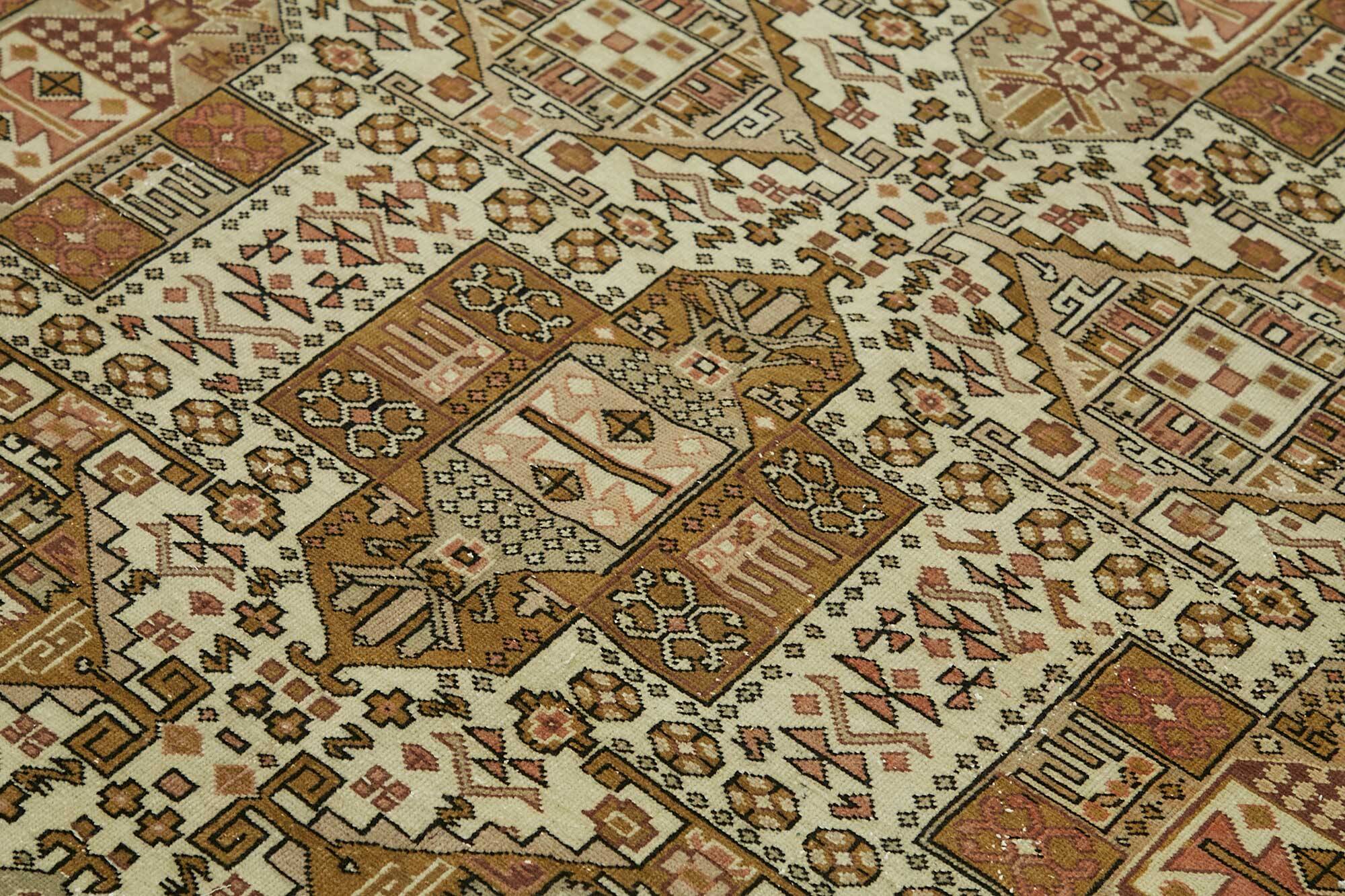 Turkish Wool Vintage Kayseri Rug 198 cm x 295 cm