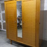 1970 Scandinavian wardrobe with shelves and mirror, 21x126, 2 doors.