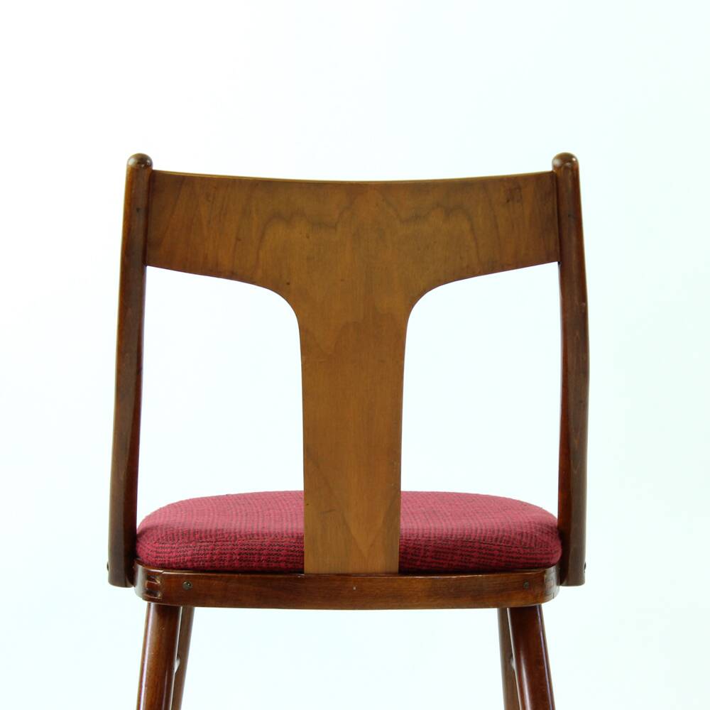 Elegant Dining Chairs In Wood And Pink Upholstery, Czechoslovakia 1960s, Se