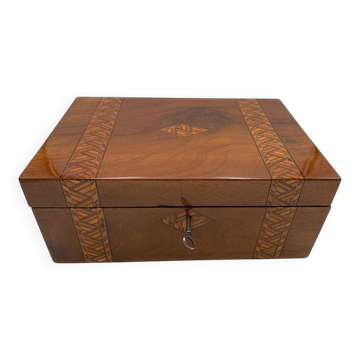 Writing Casket Box in Walnut with Inlays, England, Late 19th Century