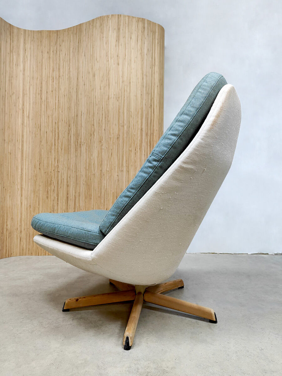 Swivel lounge chair Danish design Madsen & Schübel