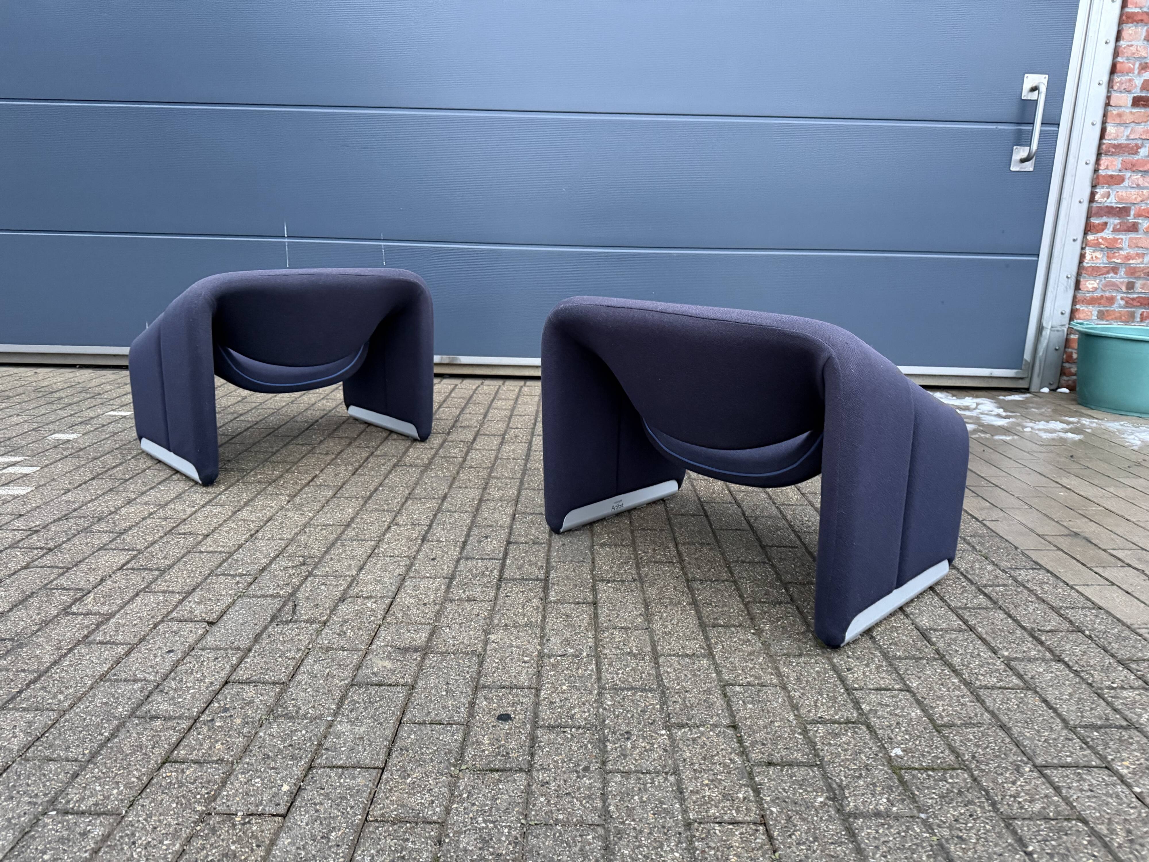 2x Artifort Groovy F598 by Pierre Paulin, Dark Blue, original