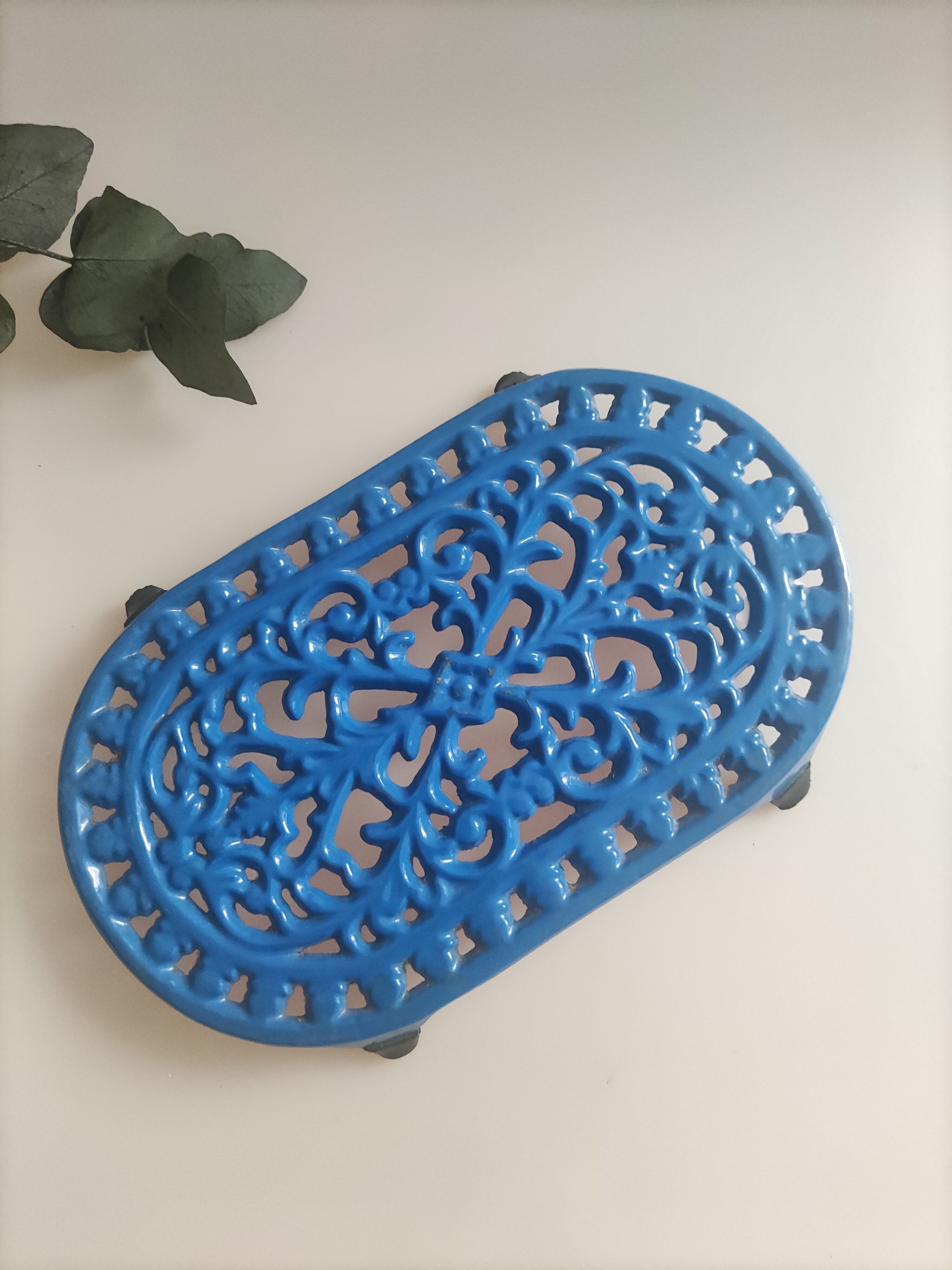 Old blue cast iron trifle