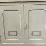 Gray concrete Parisian buffet