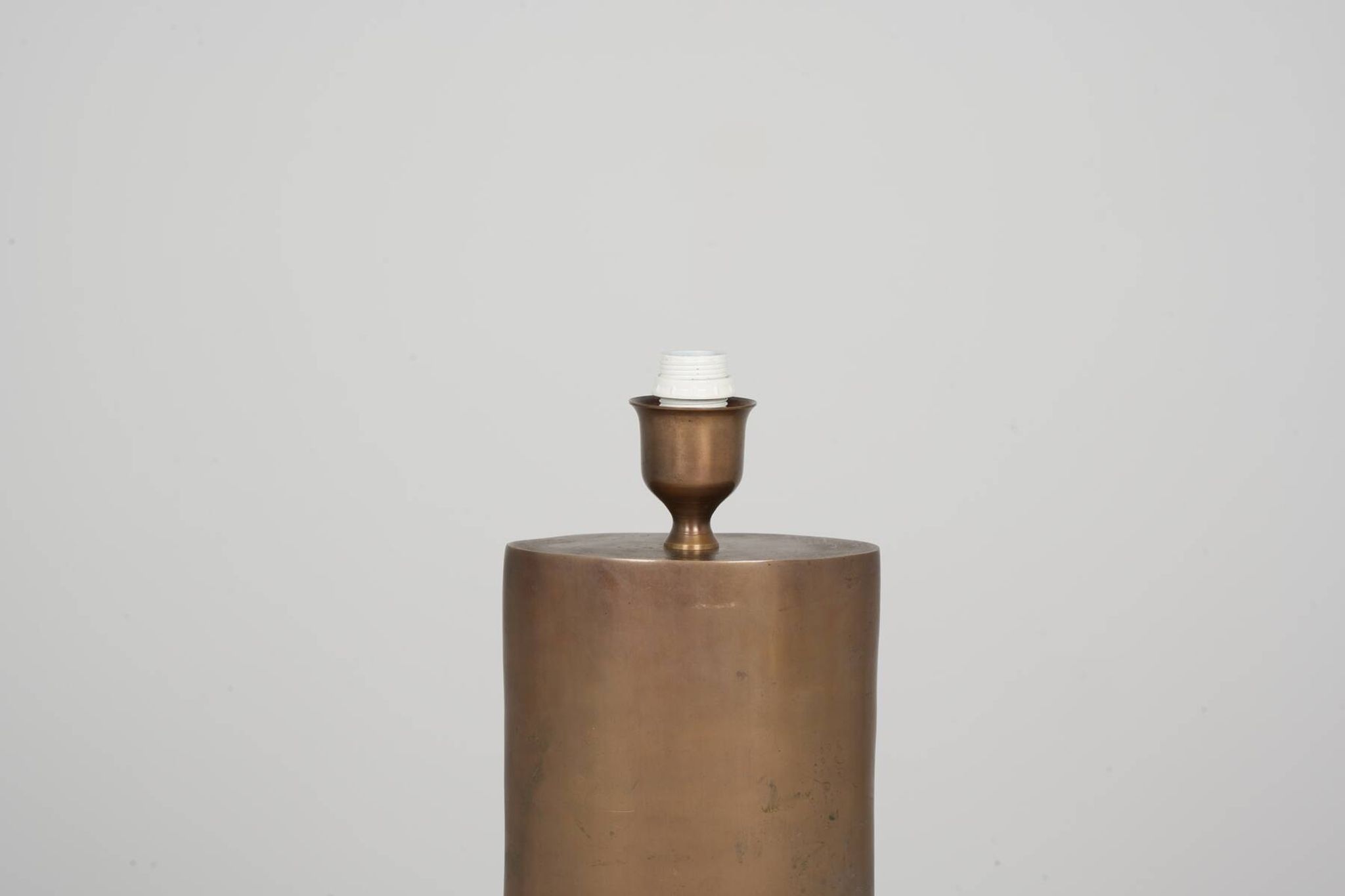 Lampe patinée en bronze et acier doré circa 1990