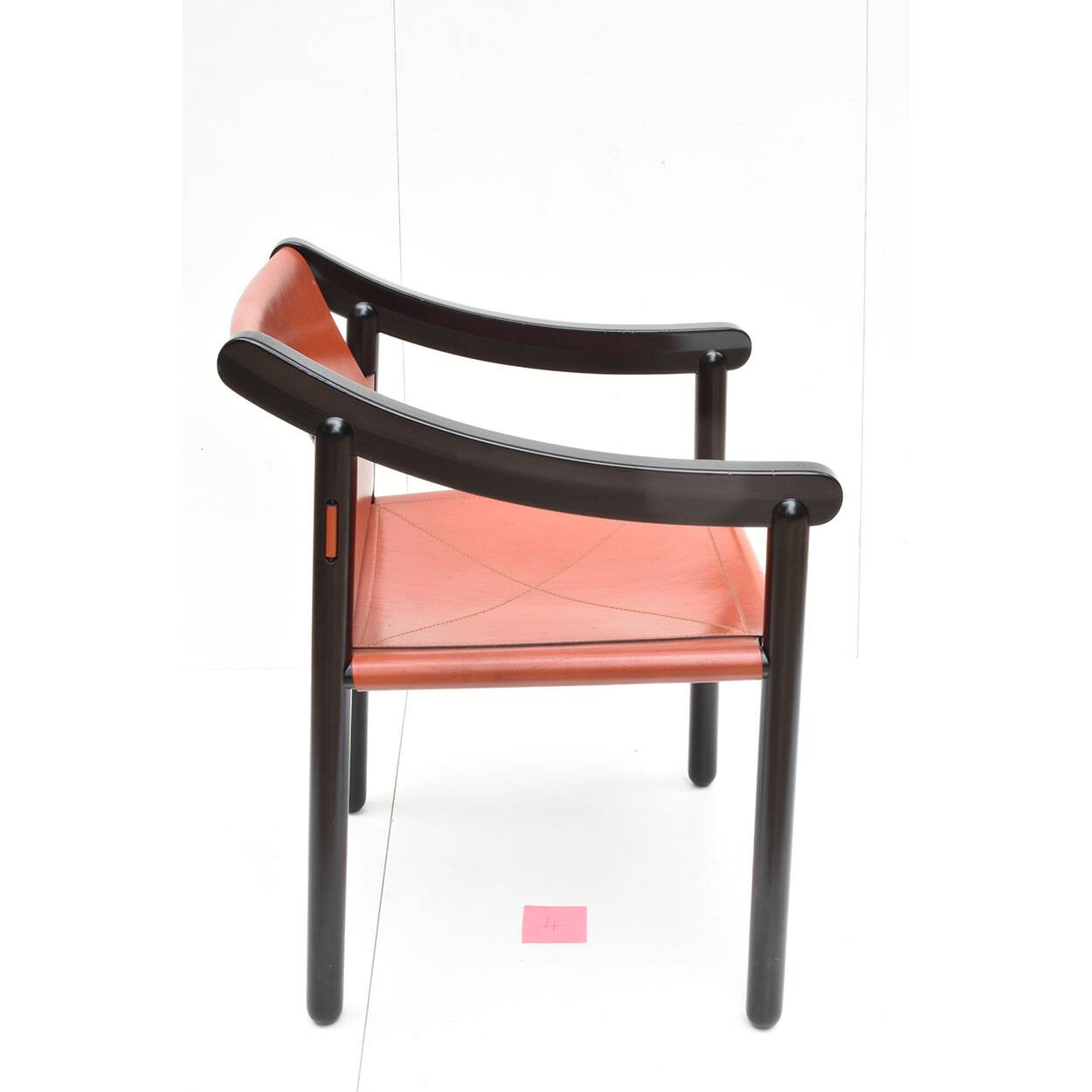 Set of 6 model 905 chairs by Vico Magistretti