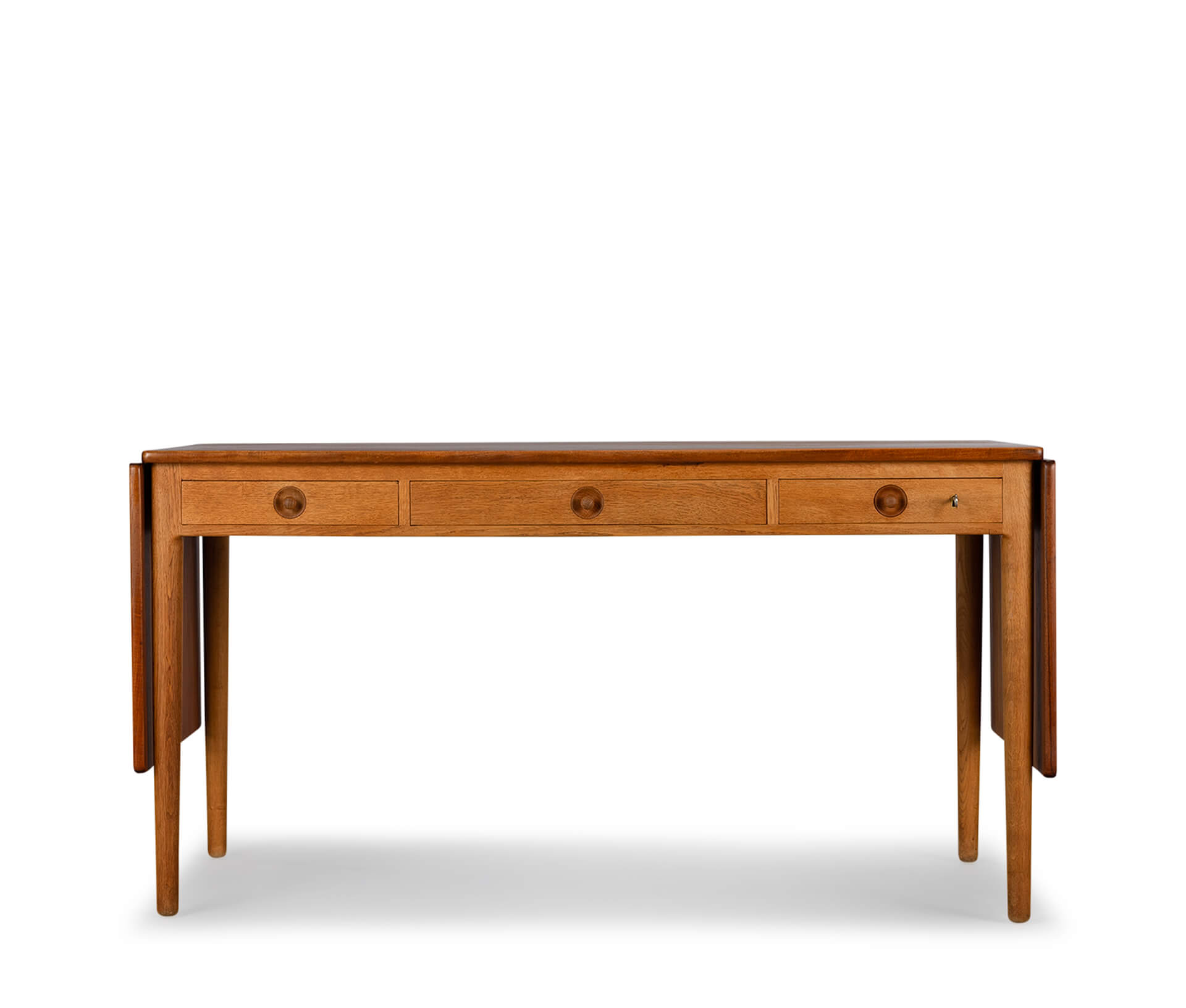 Design midcentury modern desk AT-305 by Hans J. Wegner for Andreas Tuck, 1950s