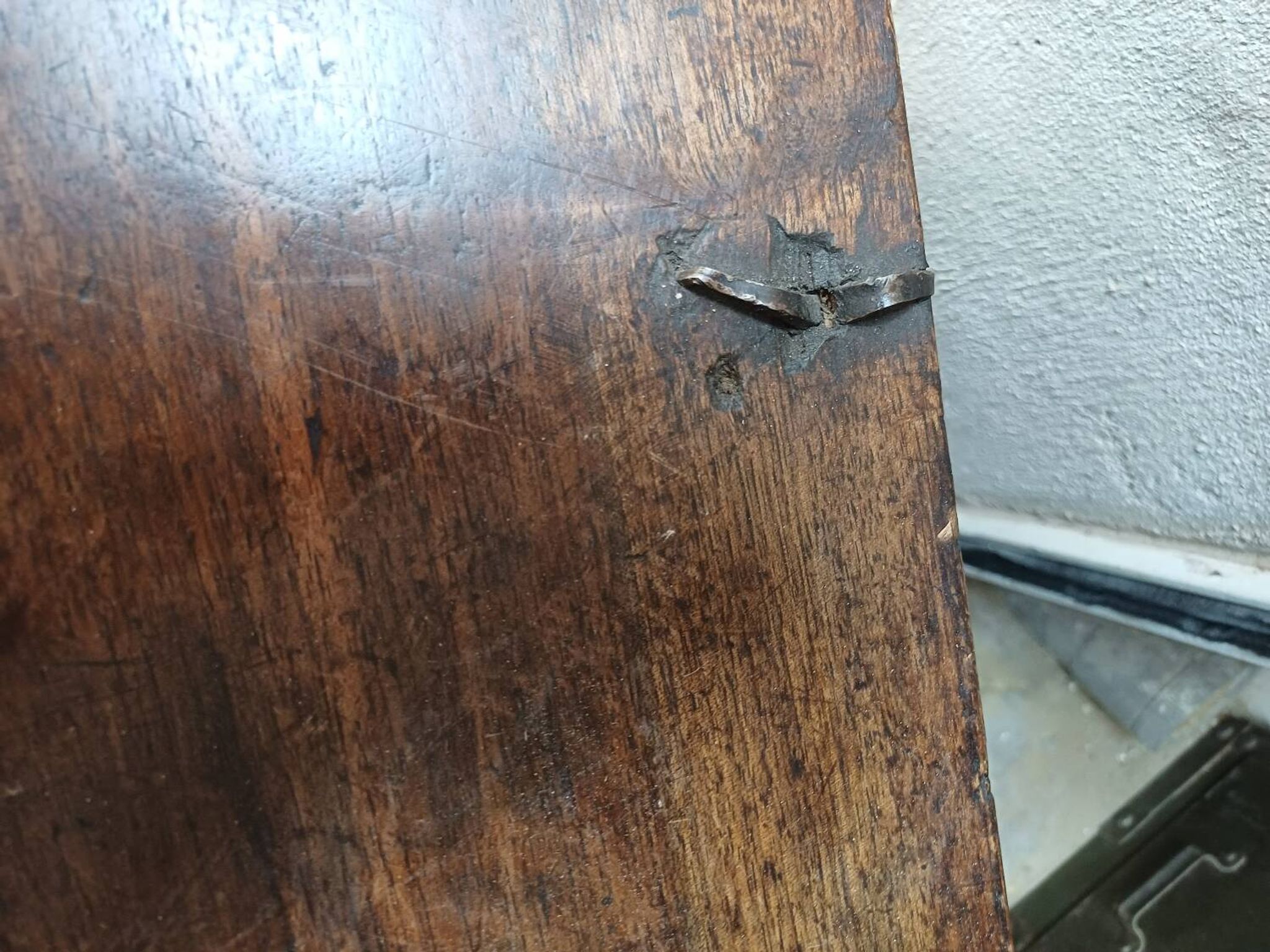 Small French chest from the 17th century in its own juice.