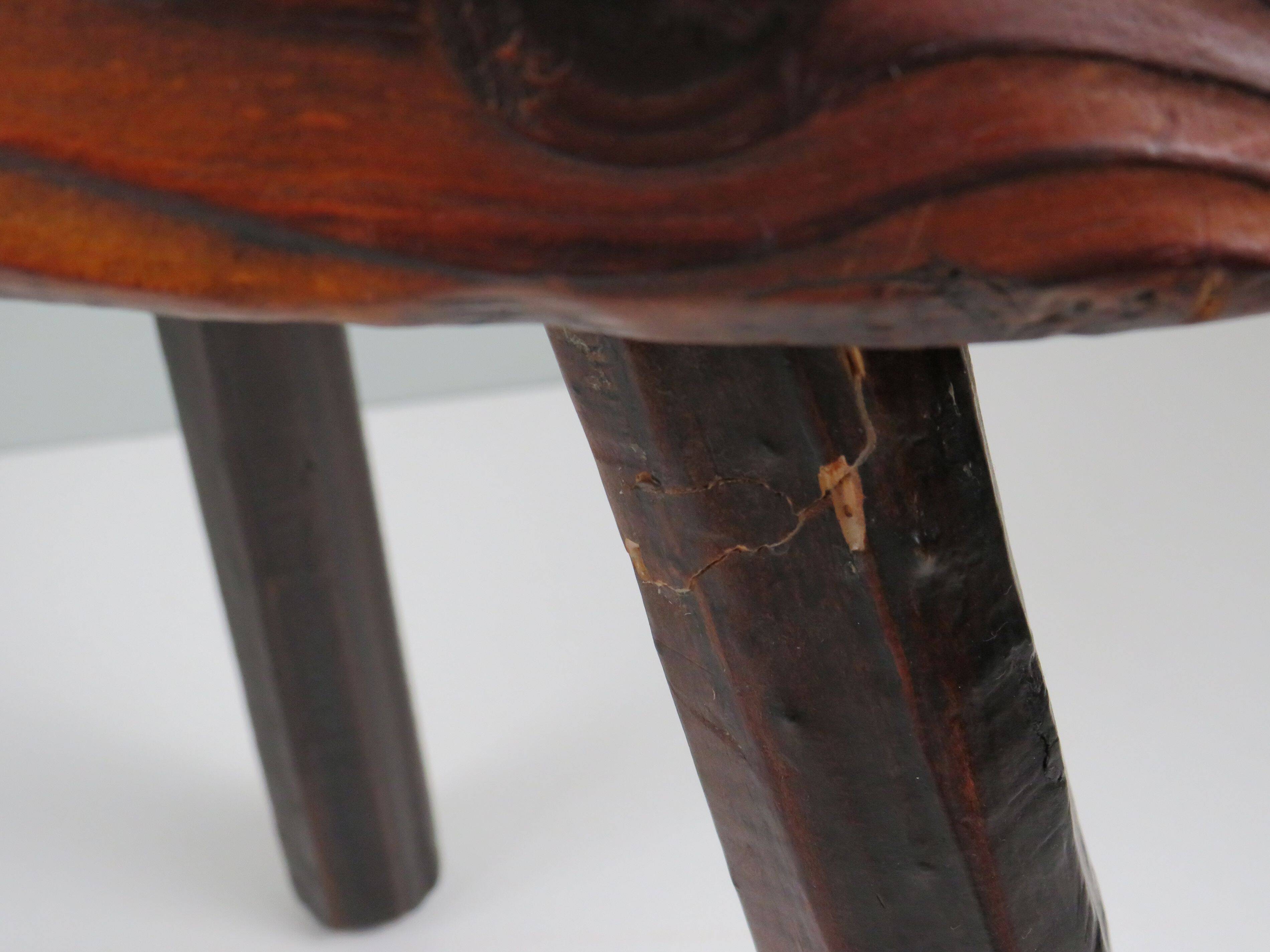 Spanish birth stool in carved wood – mid-century, brutalist spirit