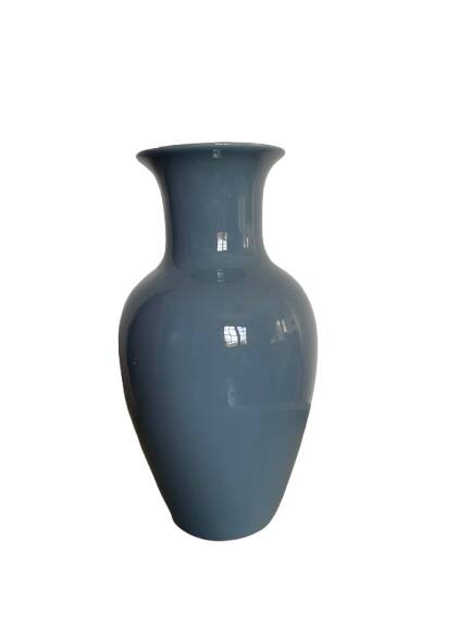 Lot of 23 decorative items for a B2B project