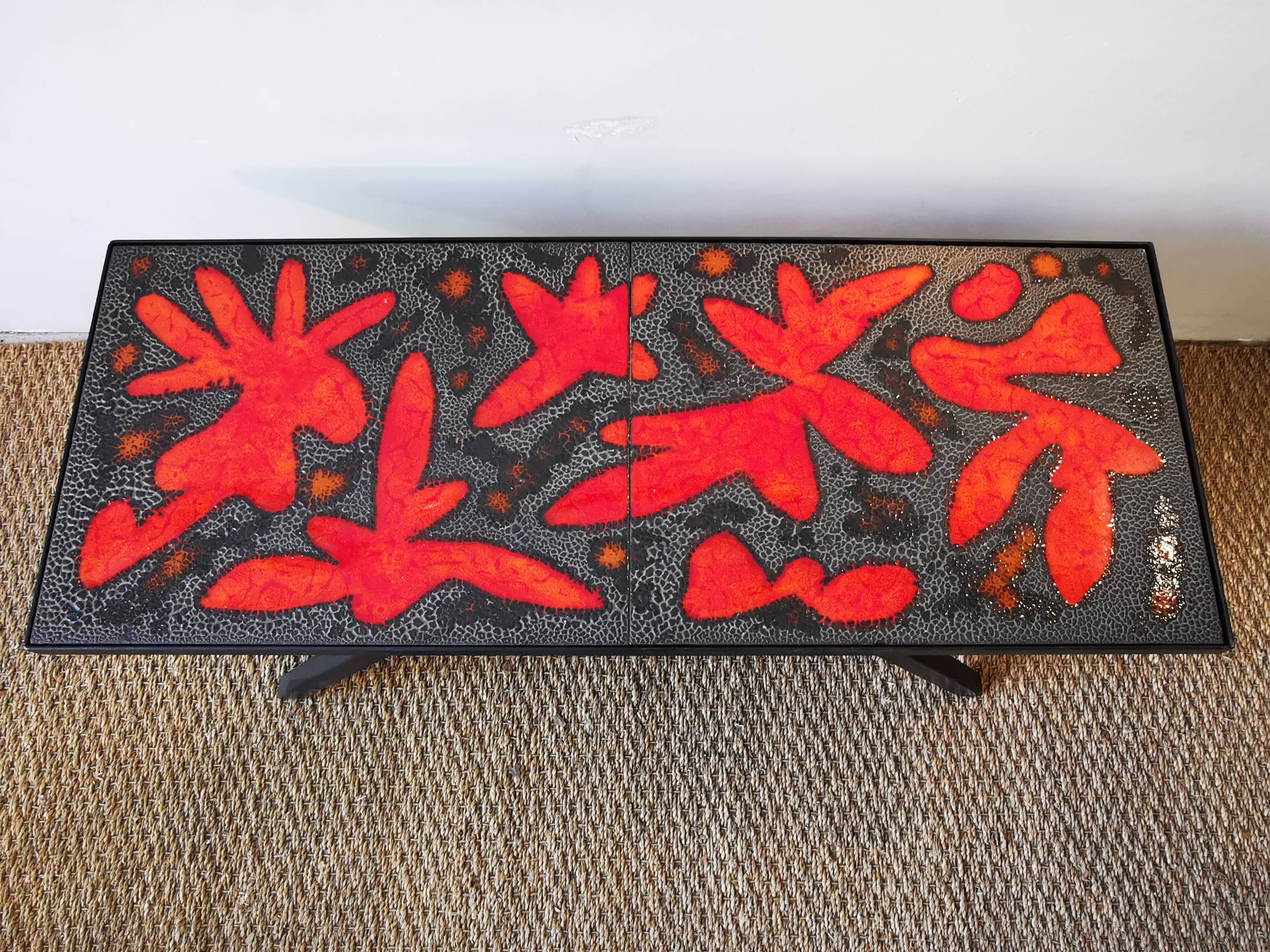 Coffee table of the "cloutier brothers" in lava stone 50s