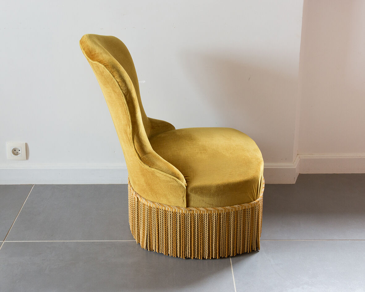 Gold toad chair