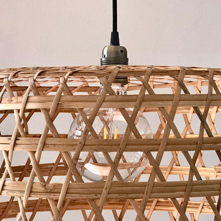 Wicker basket suspension