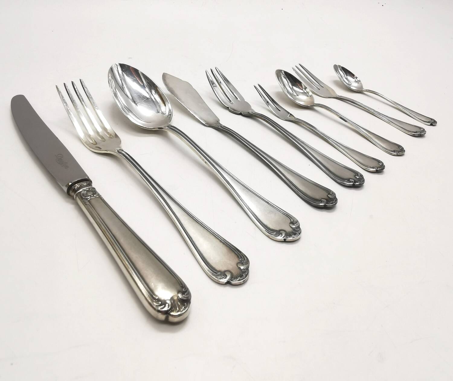Deetjen 109 Piece Silverware Set Silver Metal Cutlery Set for 12 People