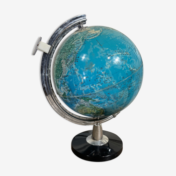 Mappemonde des années 70