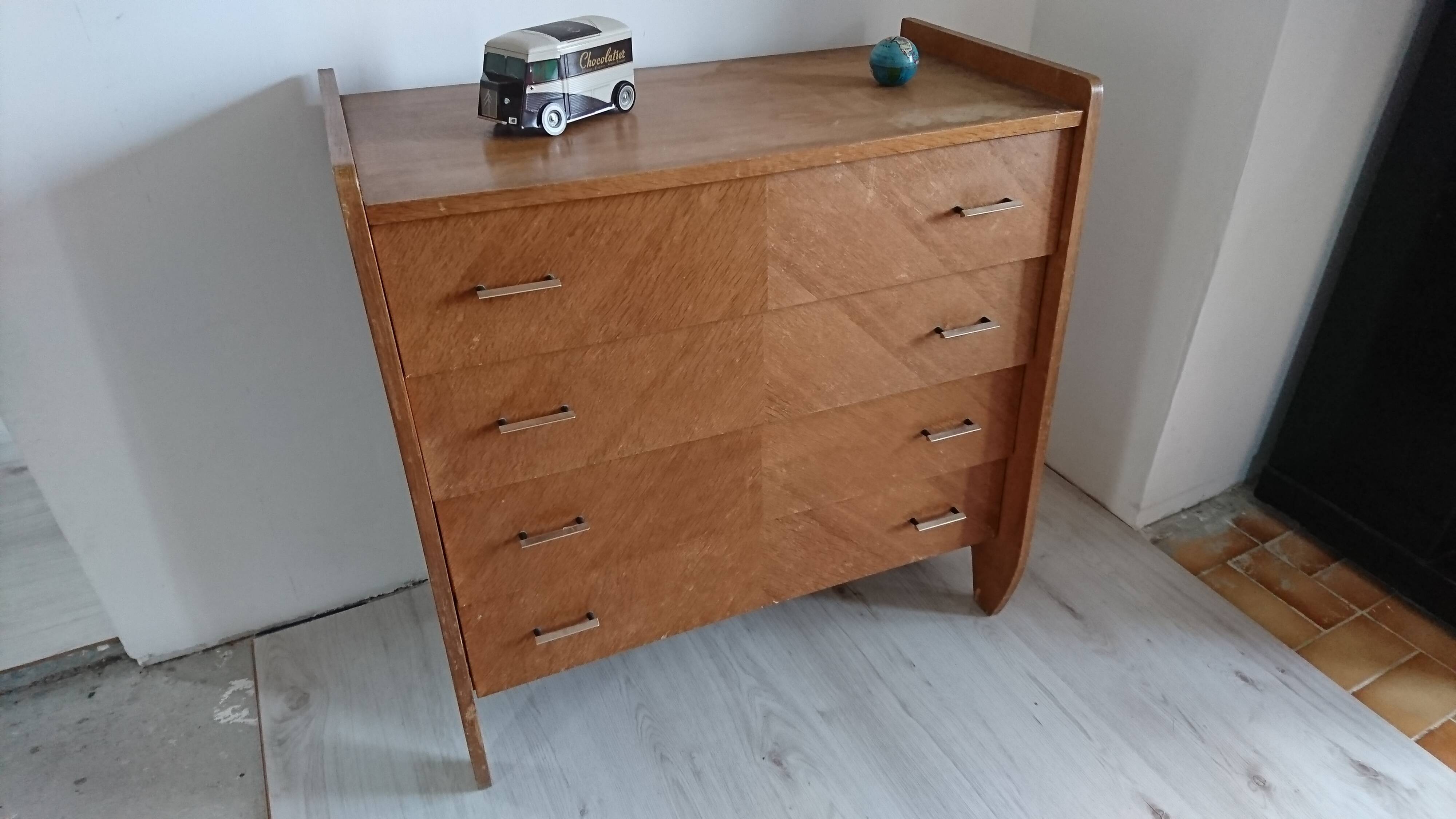 Commode vintage