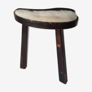 Tripod stool in vintage skin