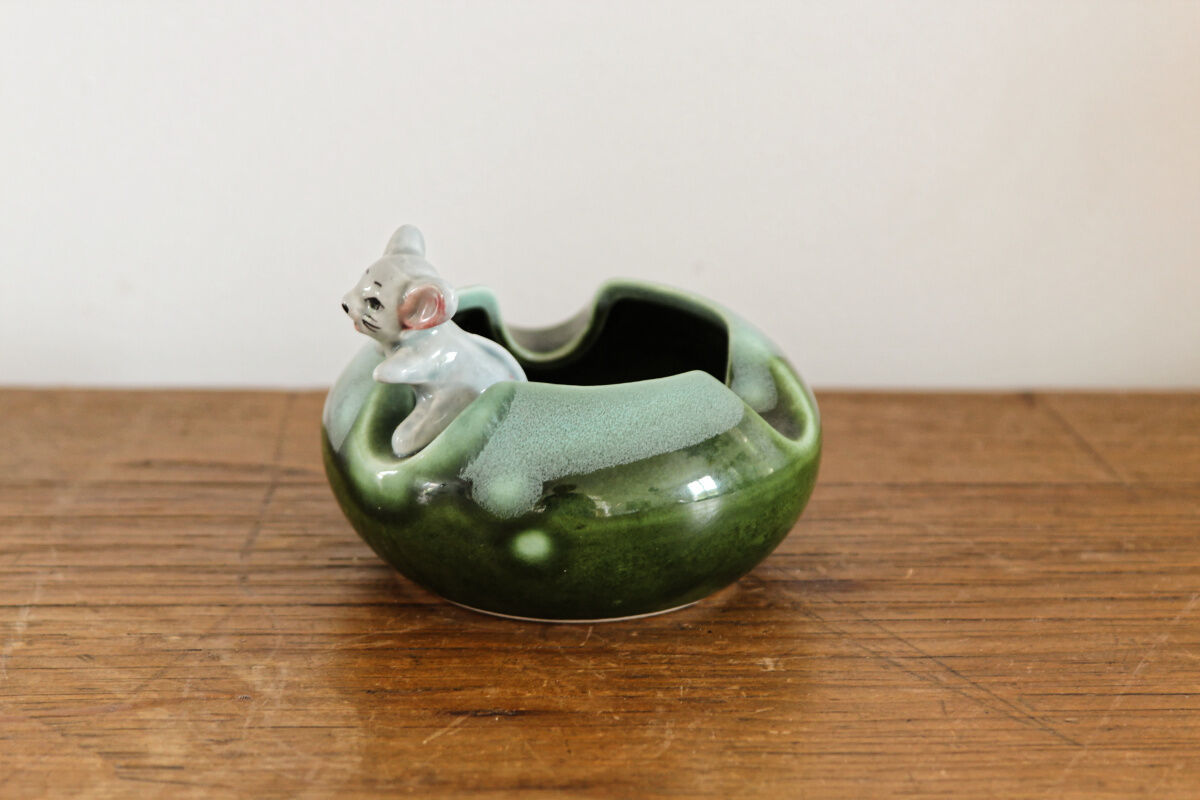 Vintage mouse ashtray