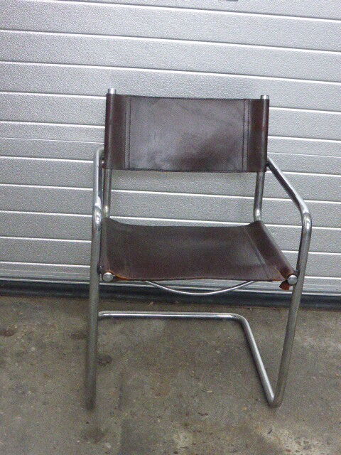 3 fauteuils Matteo Grassi en cuir marron et structure chromée vintage