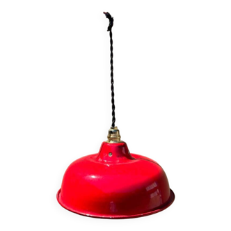 Industrial pendant lamp in red and white enameled sheet metal