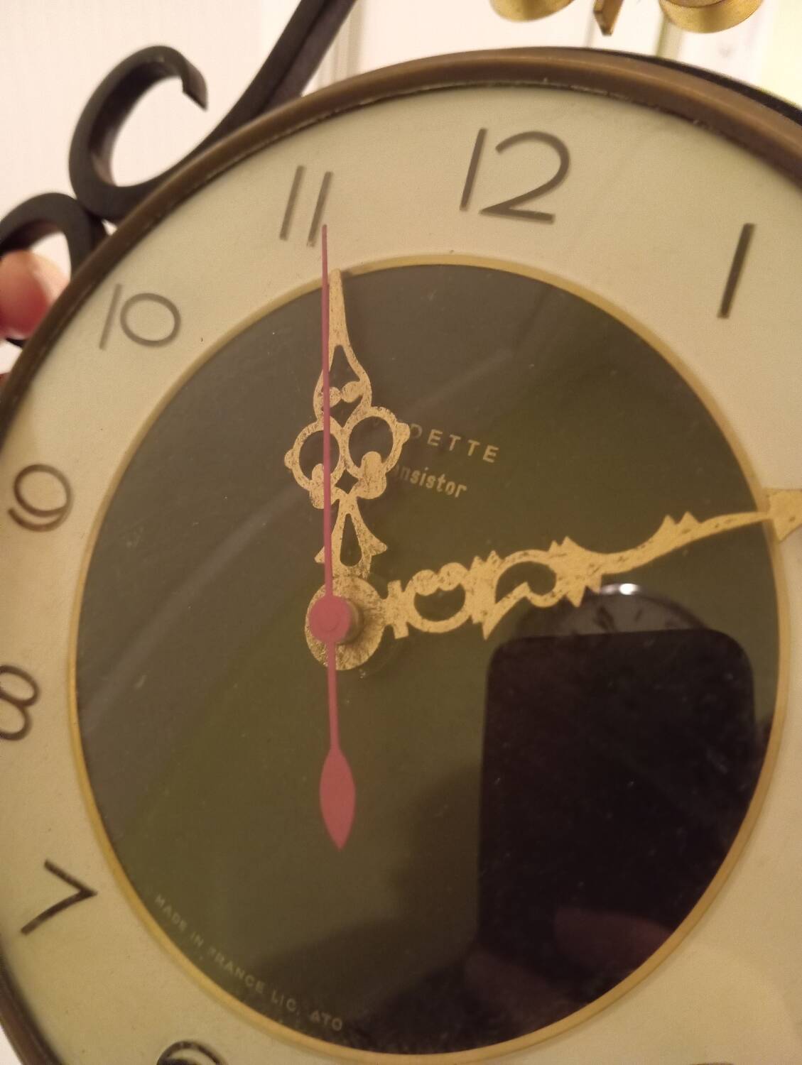 Horloge pendule murale fer forgé, de Vedette Transistor