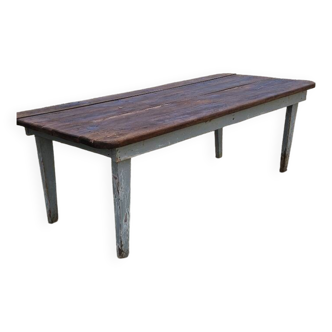 Farmhouse table