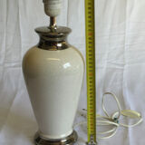 White ceramic lamp cracked effect and silver