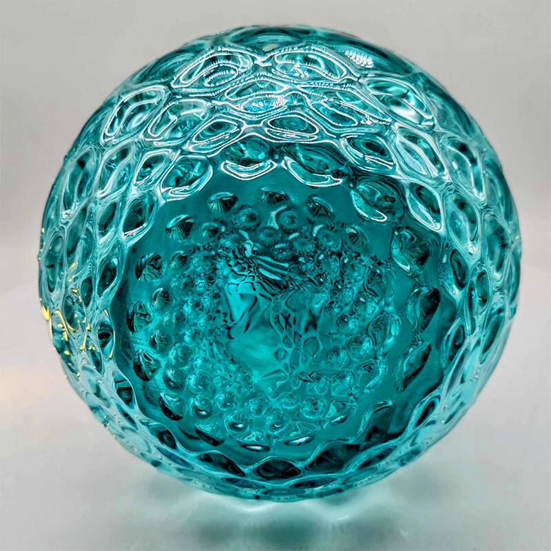 1960s Stunning Vase in Hand Blown Murano Glass. Made in Italy.