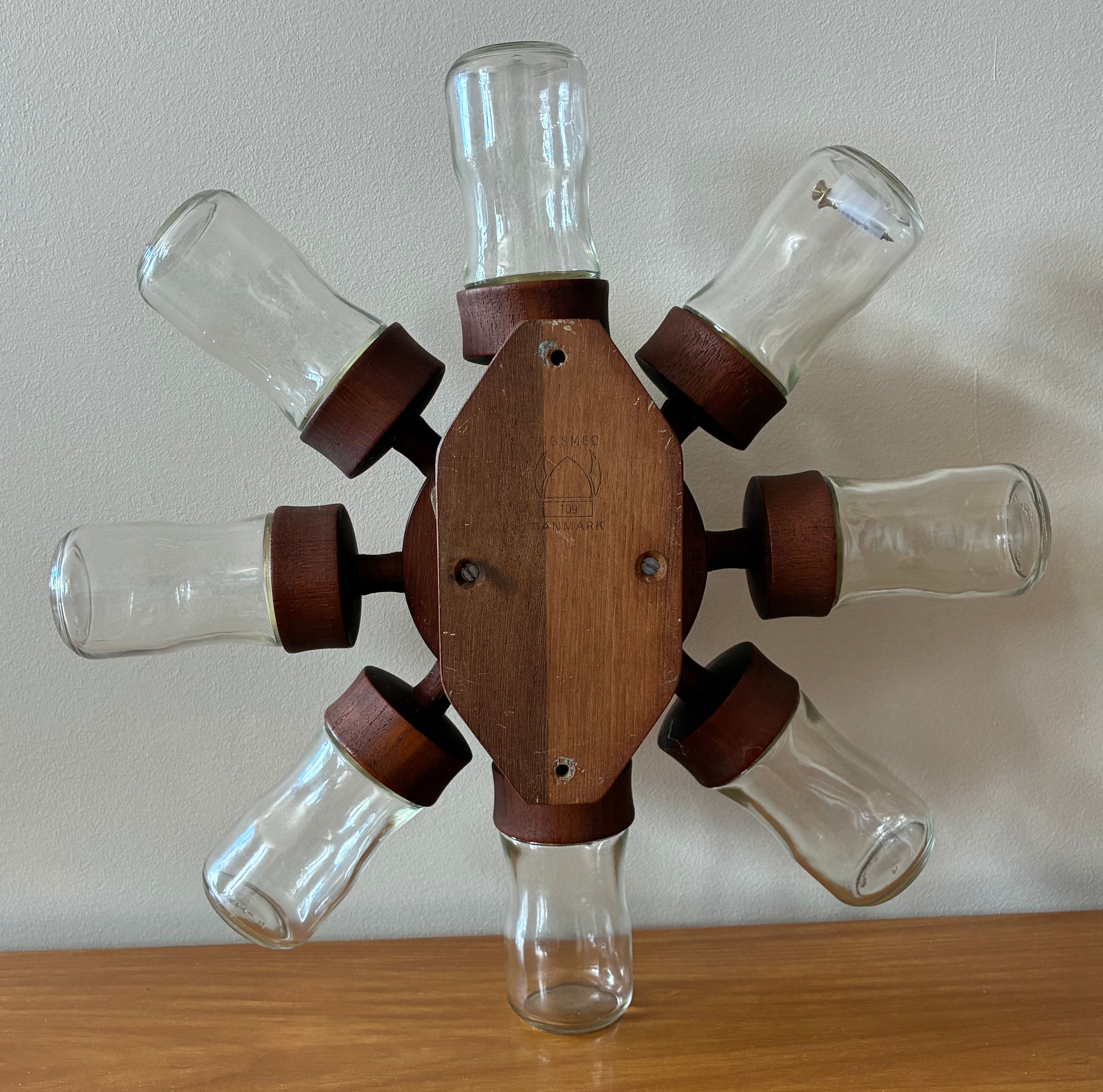 Vintage 70s spice rack