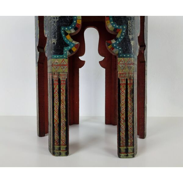 Table d'appoint ou bout de canape Marocain vintage peinte à la main |  Selency