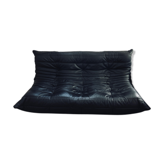 Black leather by Michel Ducaroy line Roset Togo