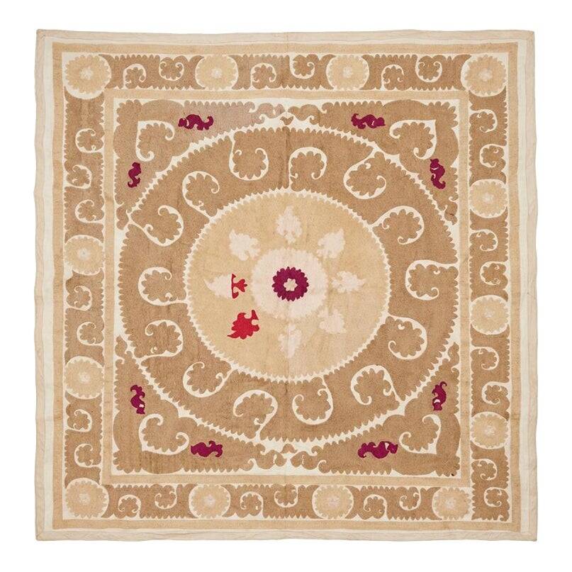 Vintage hand-embroidered tablecloth 154x160 cm