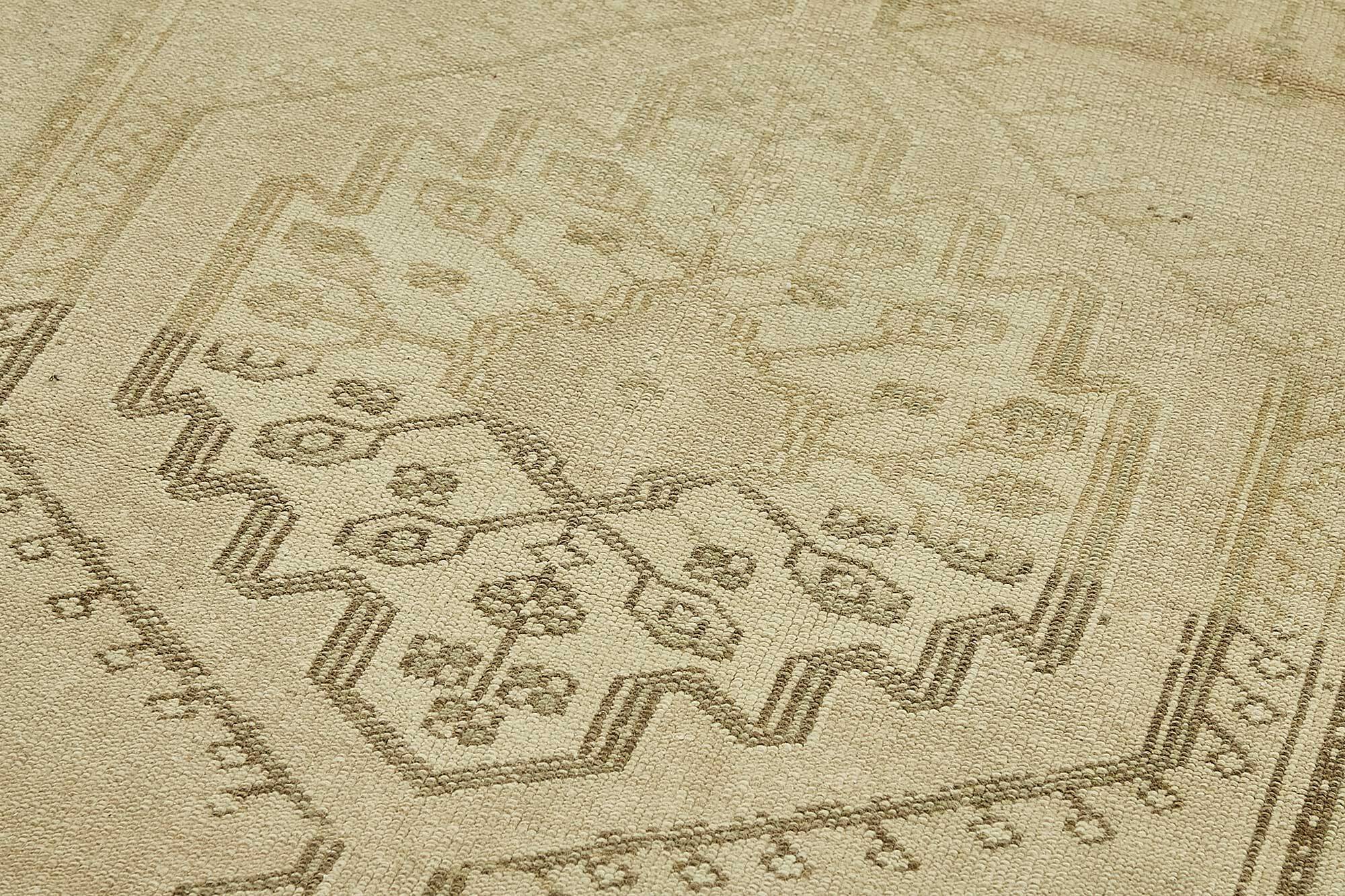 Turkish Vintage Anatolian Rug 140 cm x 257 cm