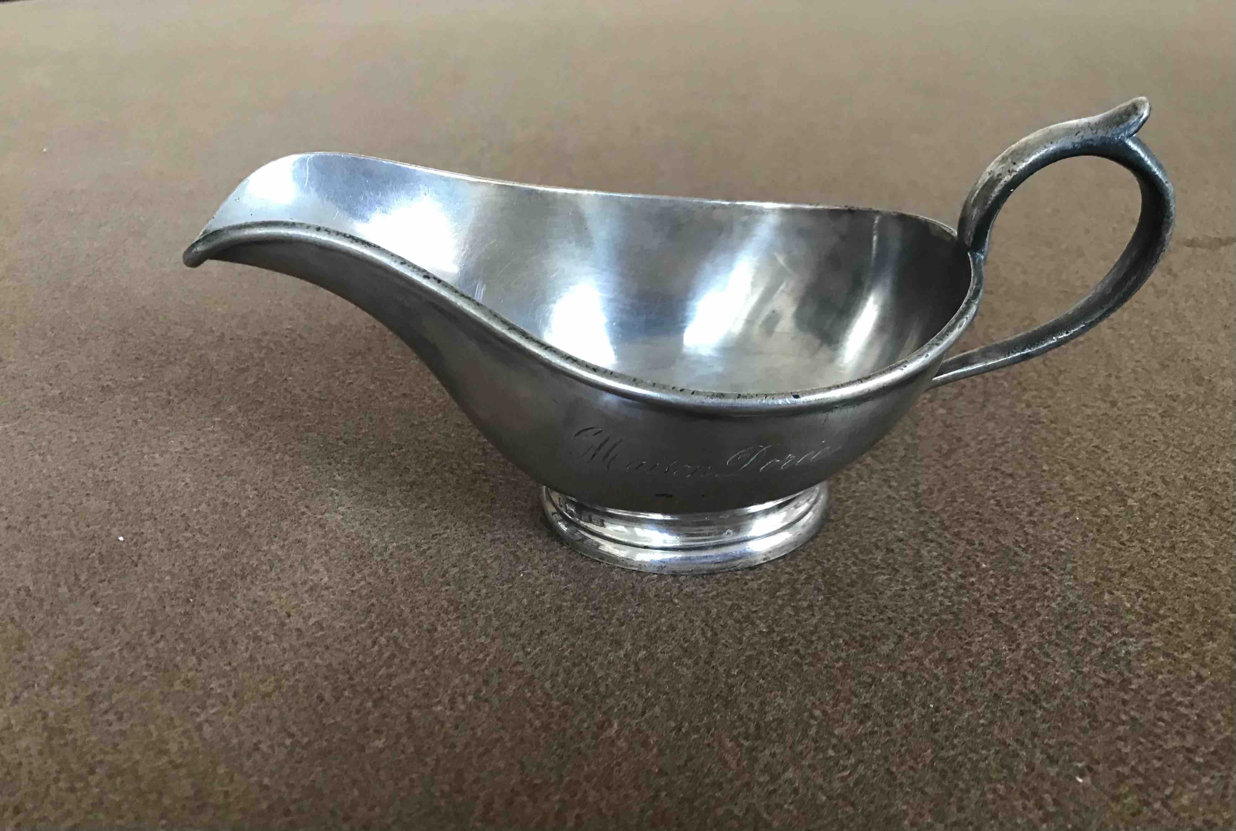 Silver metal sausage maker engraved Maison Dorée