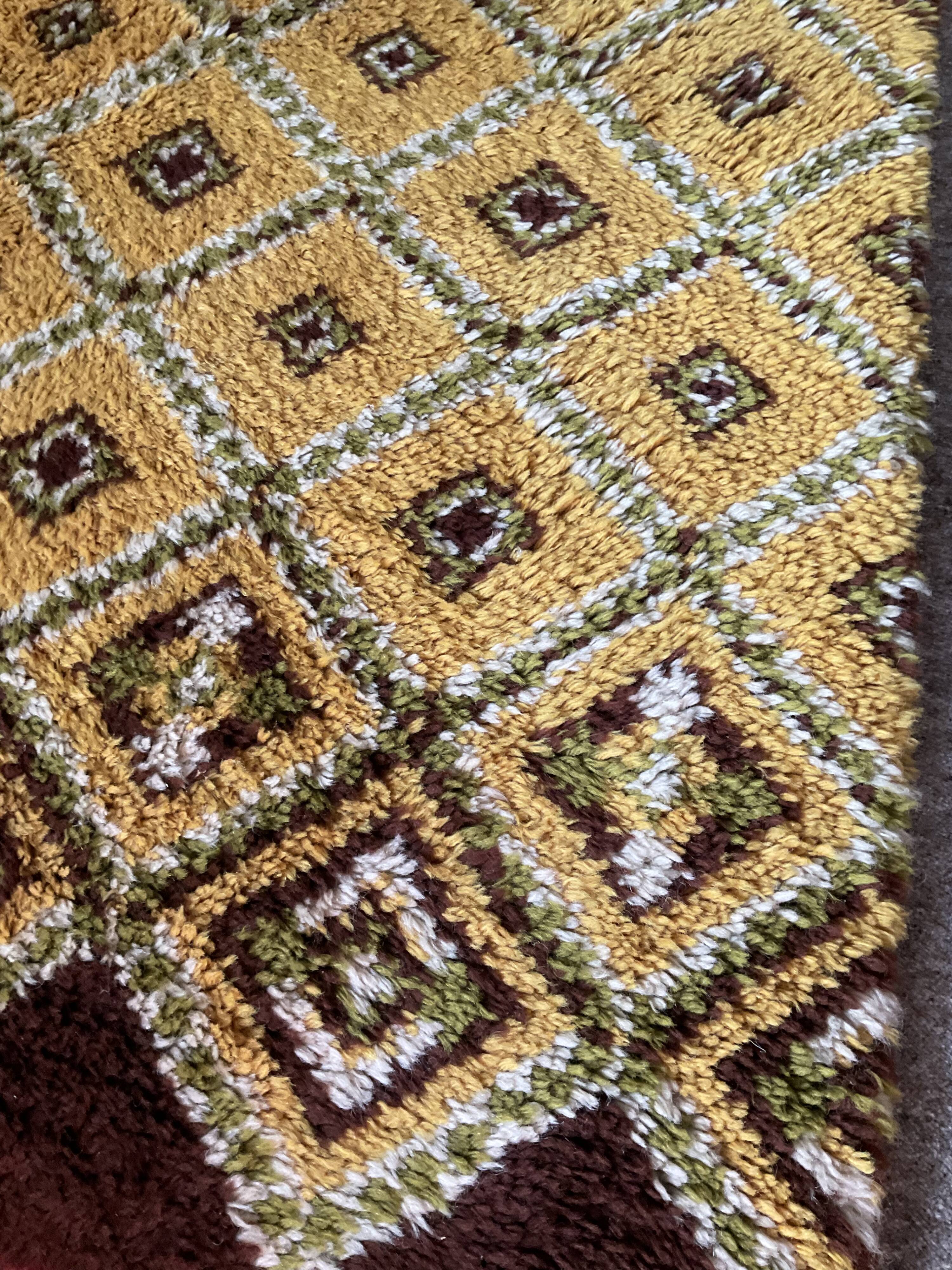 Vintage carpets from the 60s-70s