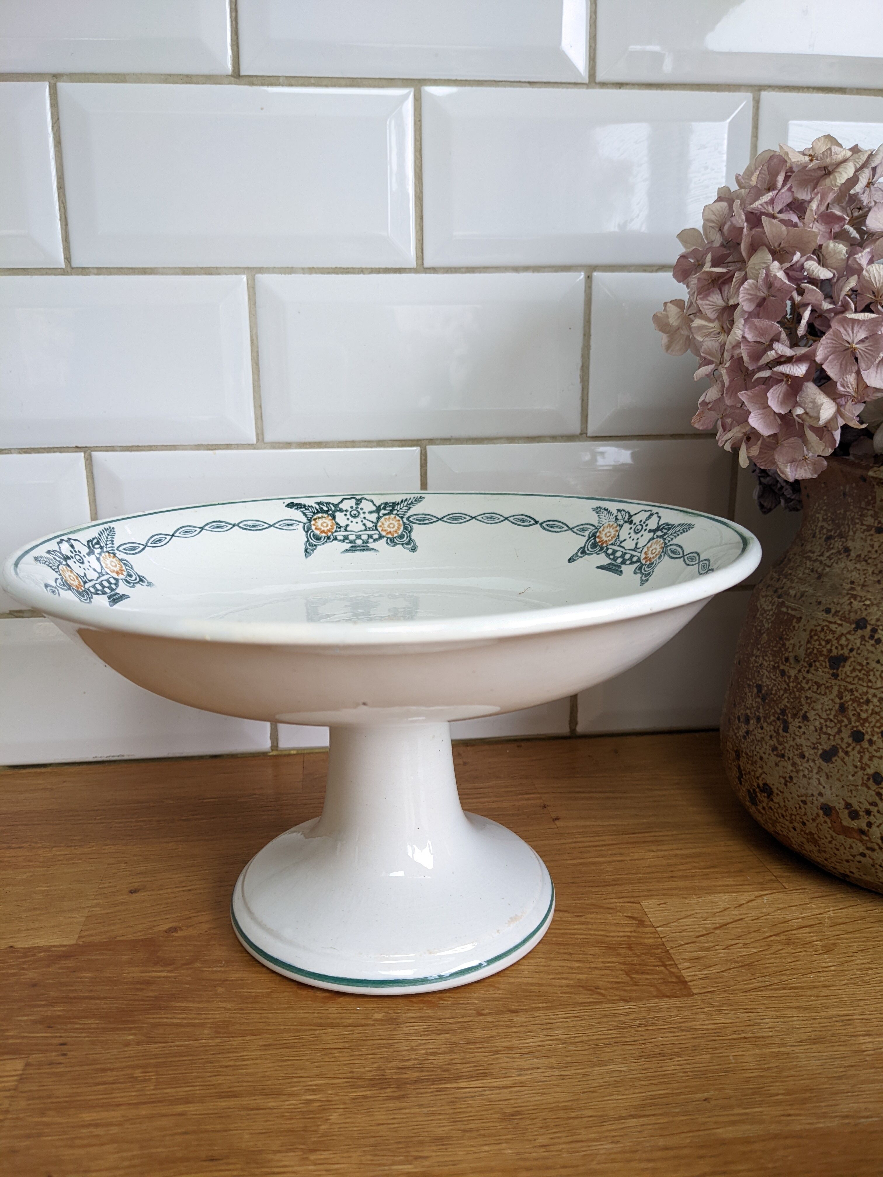 Compotier presentoire fruit cup biscuits iron earth Badonviller