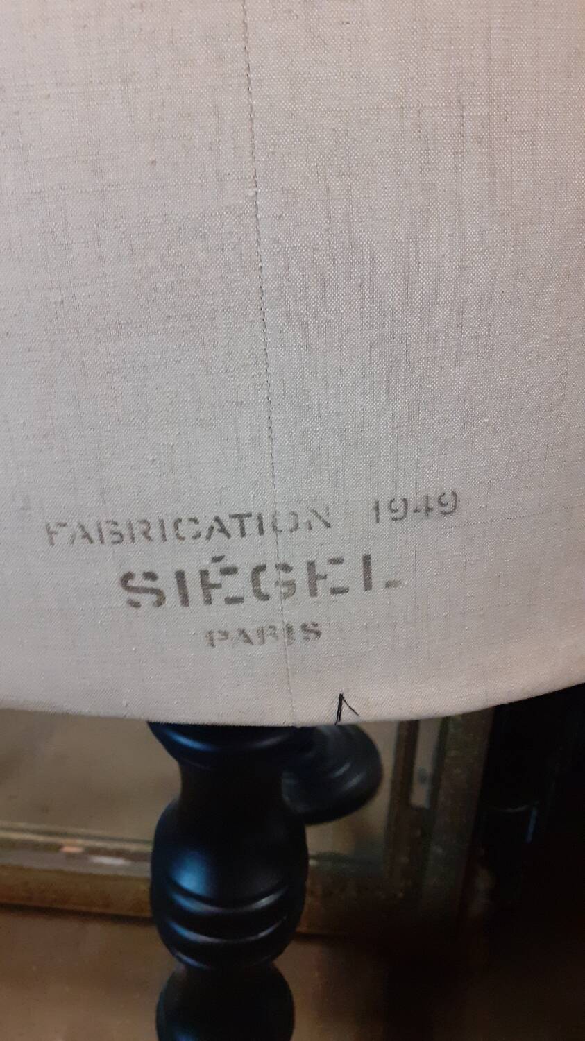 Sewing manequin