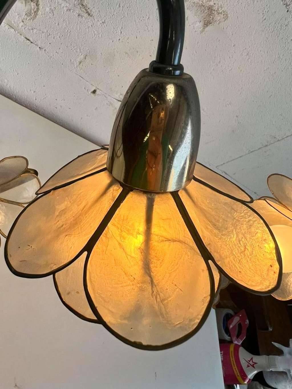 Set of 2 vintage lotus table lamps / capiz shell lamps