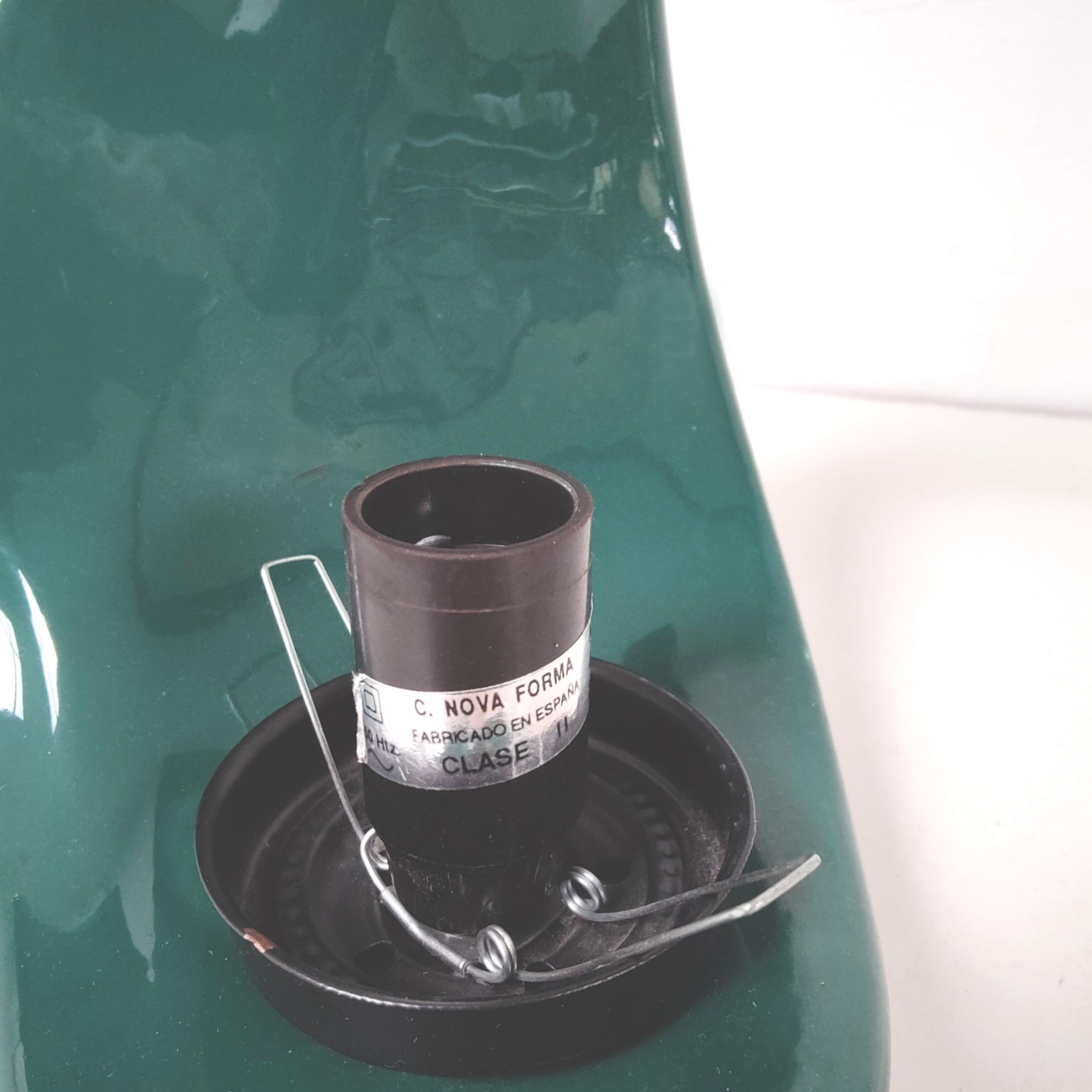 Lamp shape wave shell ceramic green glass globe