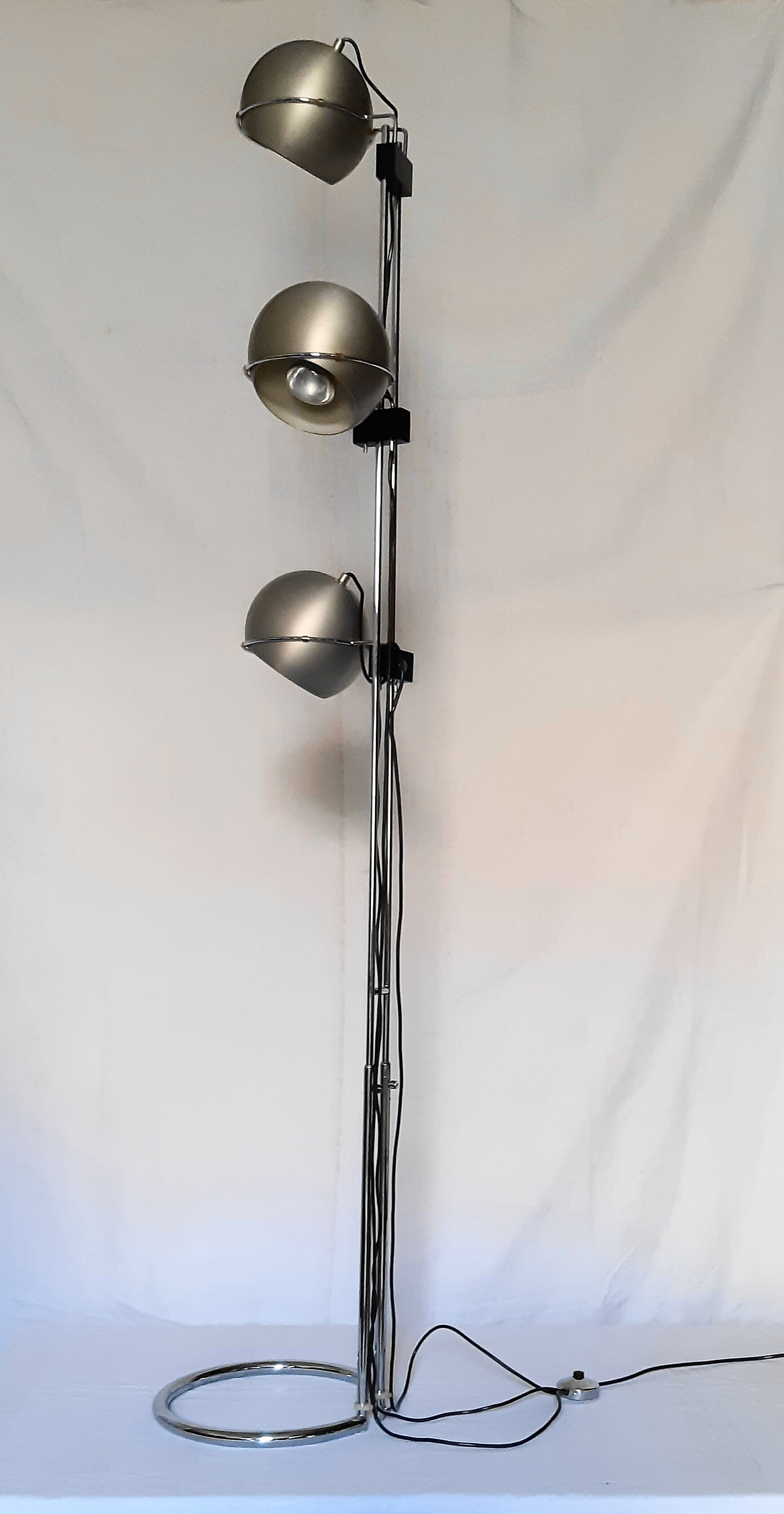 Floor lamp 3 globes "eyes-ball" by Goffredo Reggiani, 70s