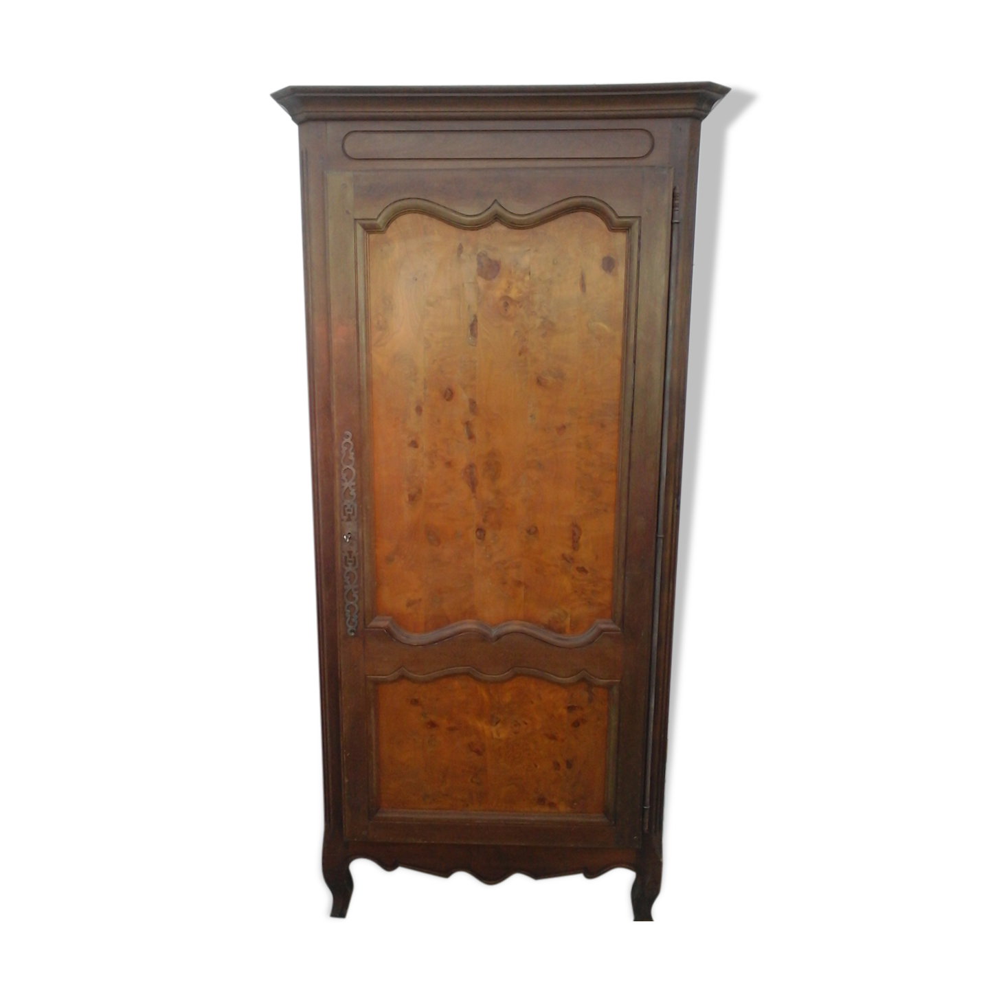 Cabinet hosier