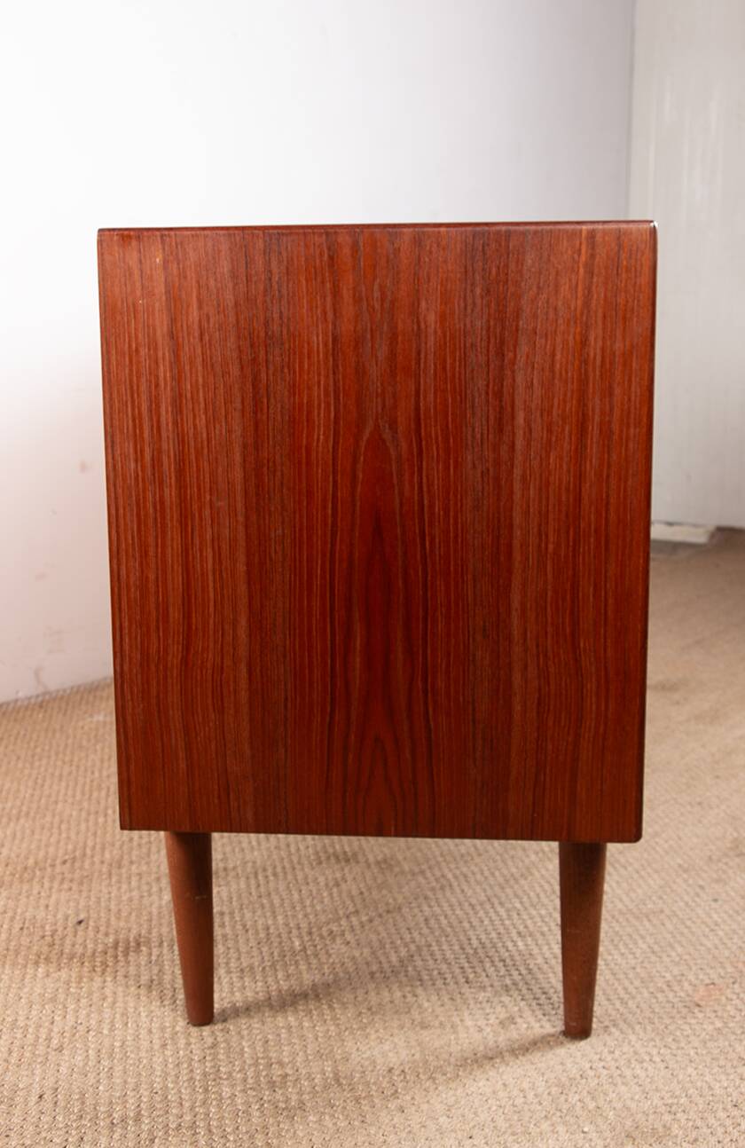 Large double chest of drawers, Danish in teak, 8 drawers, by Dyrlund 1960.