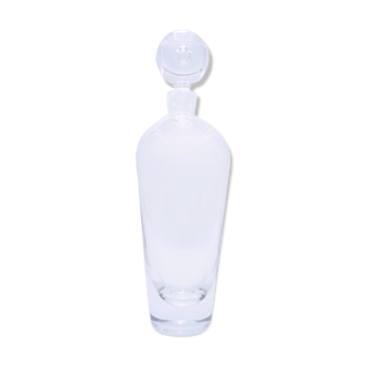 Signed carafe in transparent glass with cap