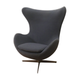 Egg armchair by Arne Jacobsen