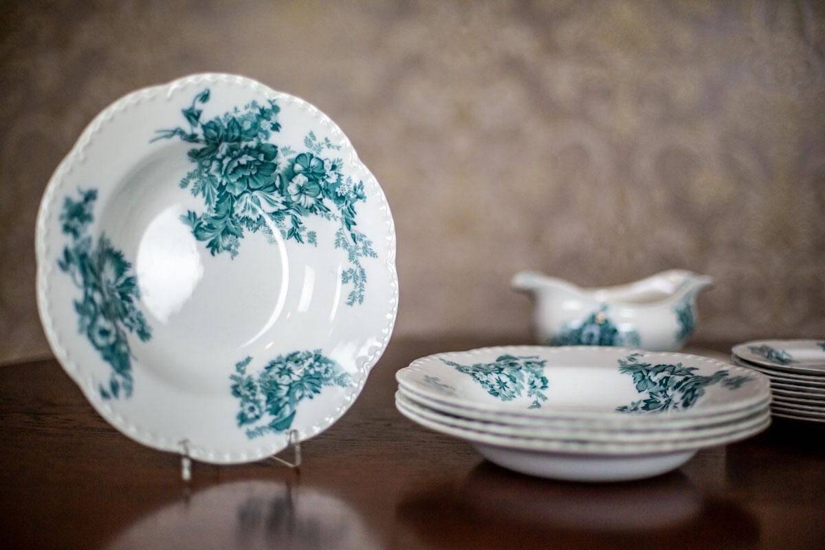 20th Century Anemone Porcelain Set by Johnson Brothers, 1930s, Set of 28