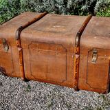 Travel trunk 1900