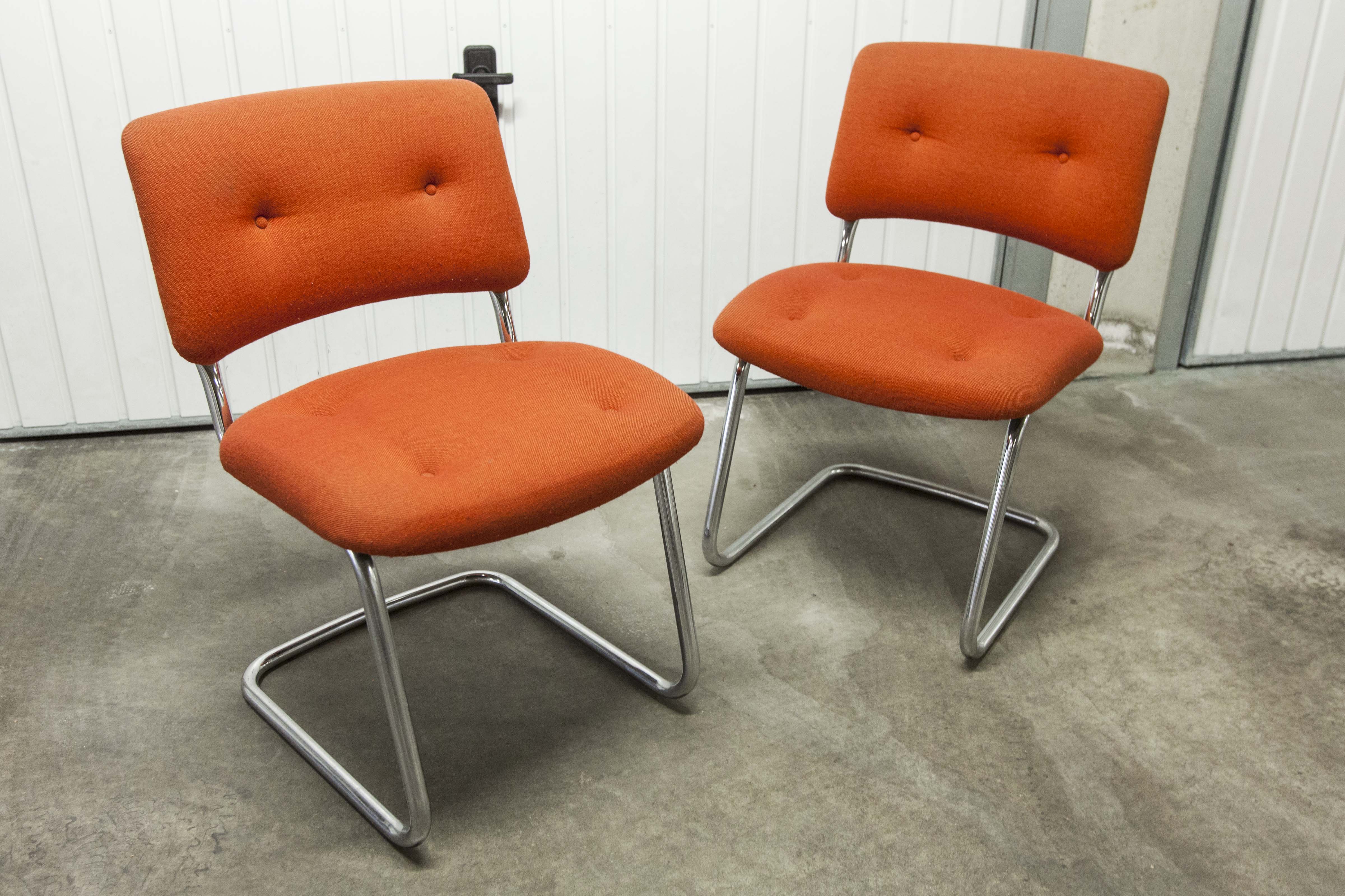Pair of chairs Steelcase Strafor orange 70s