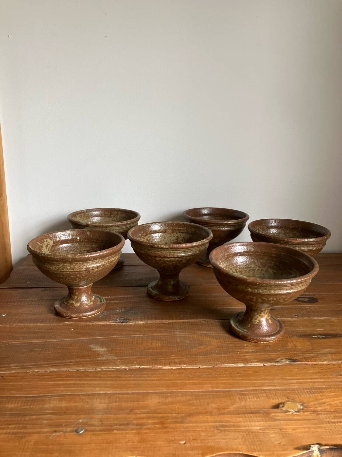 6 stoneware bowls
