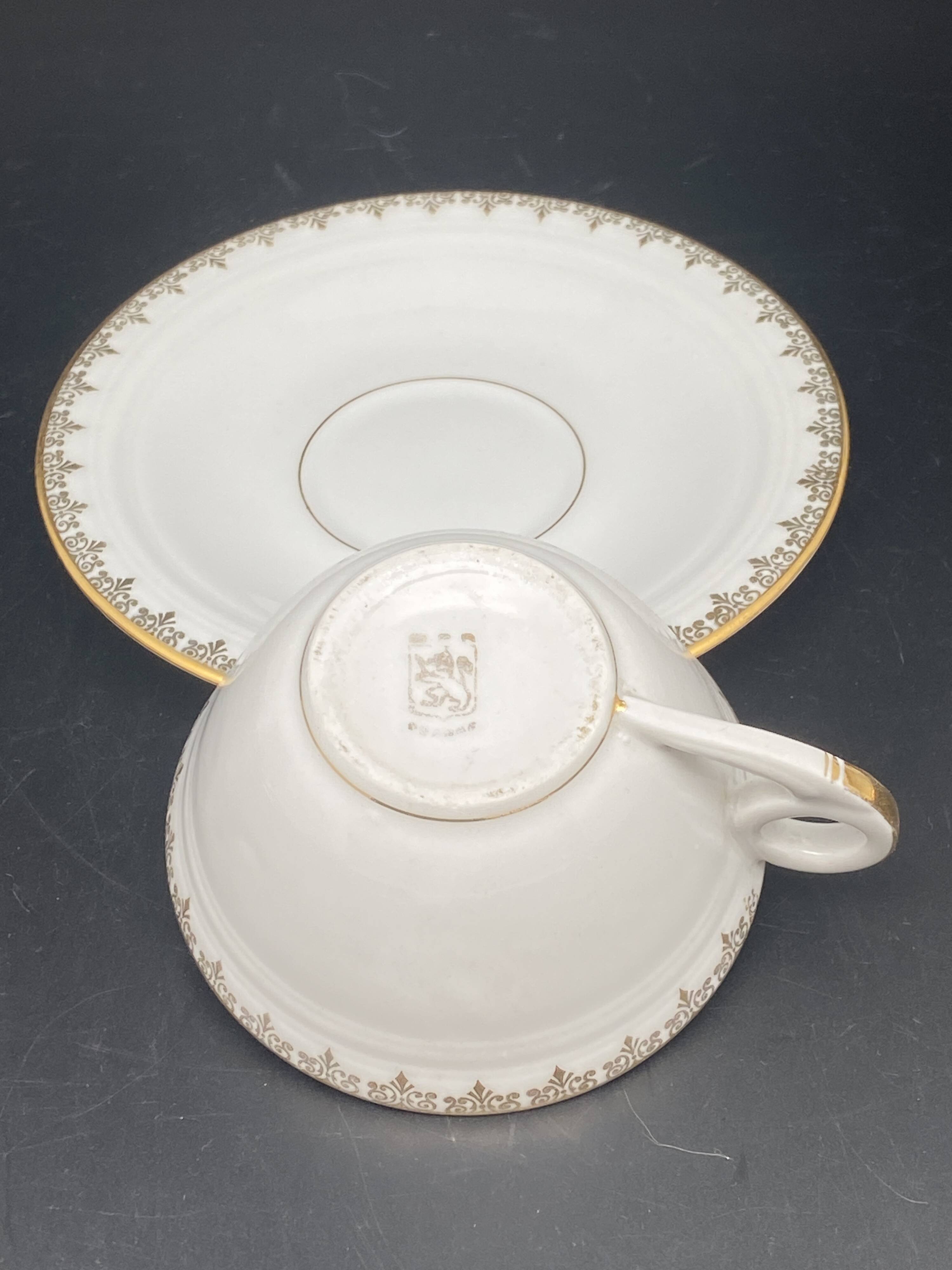 White and gilded Limoges porcelain tea/coffee service – MPM0724SV1